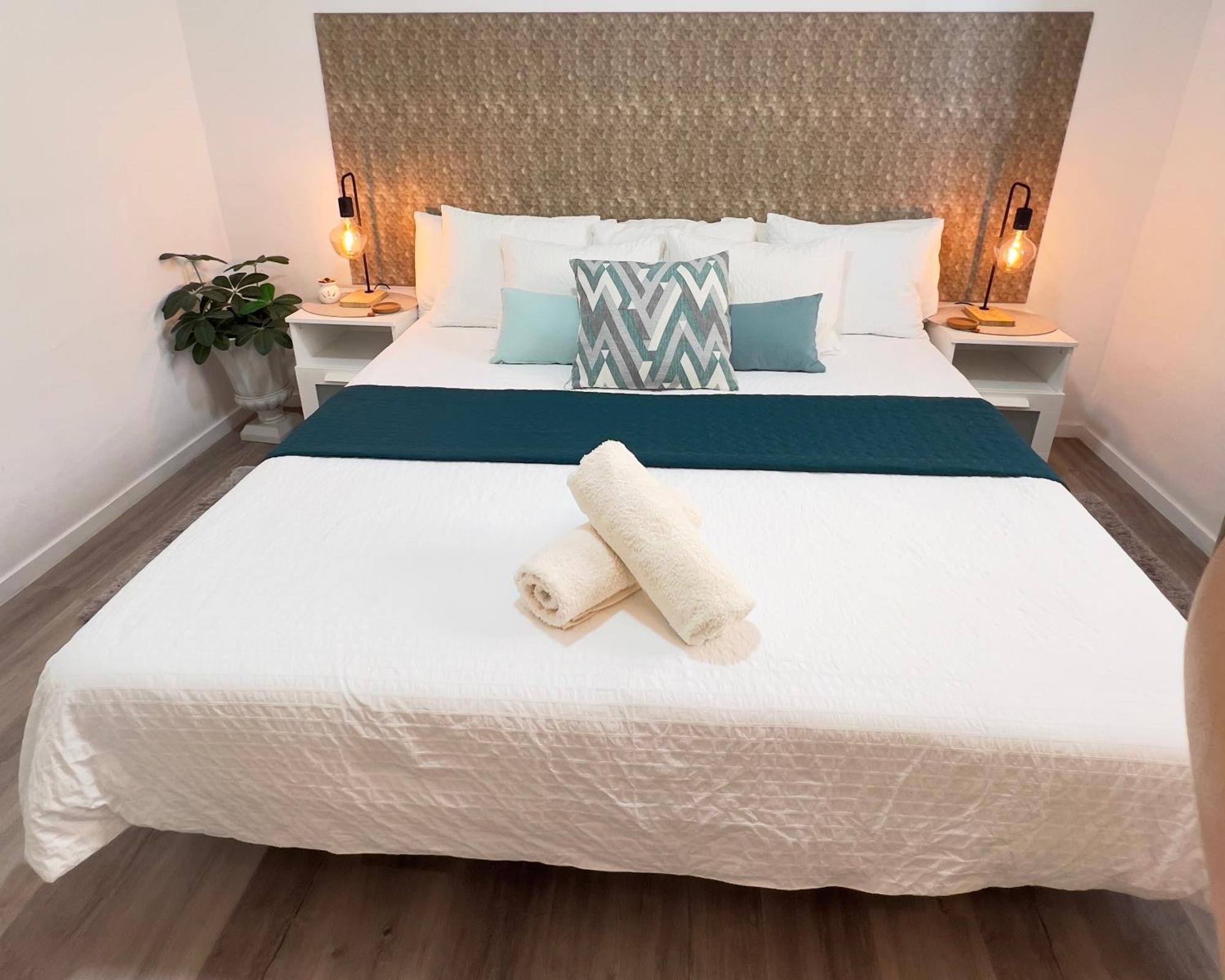 Alcamar Habitacion Privada Con Las Areas De Sala, Cocina Y Bano Que Se Comparten Cerca Al Mar! Алькала Экстерьер фото