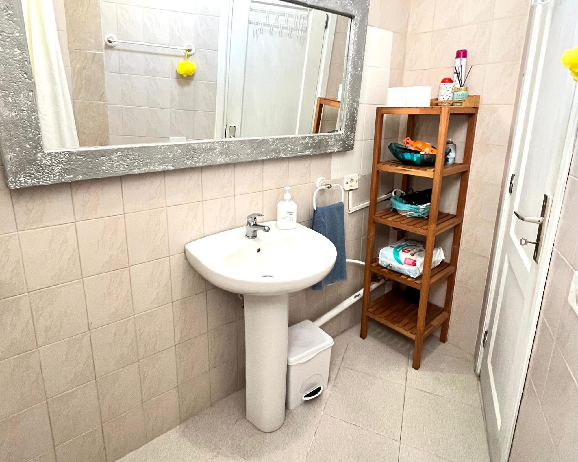 Alcamar Habitacion Privada Con Las Areas De Sala, Cocina Y Bano Que Se Comparten Cerca Al Mar! Алькала Экстерьер фото