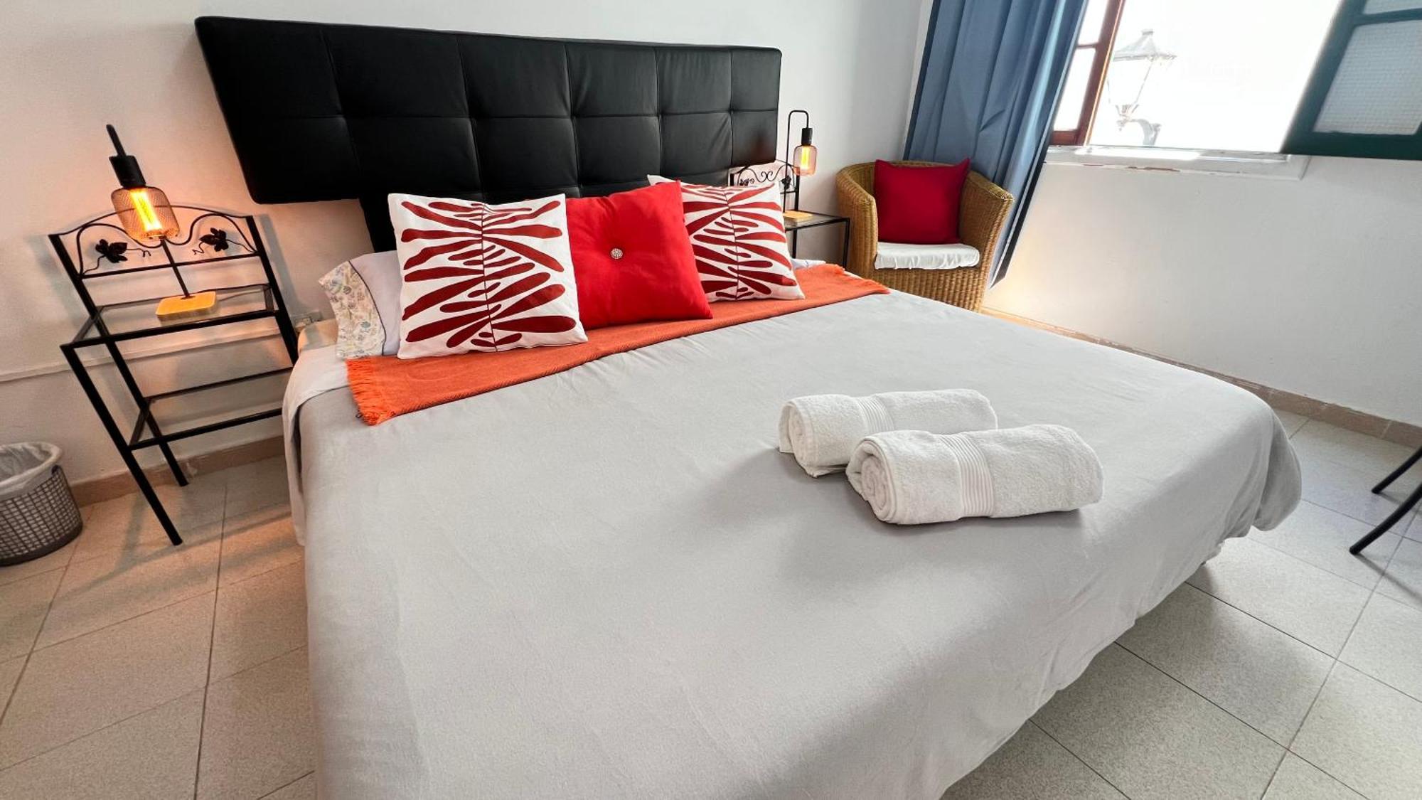 Alcamar Habitacion Privada Con Las Areas De Sala, Cocina Y Bano Que Se Comparten Cerca Al Mar! Алькала Экстерьер фото